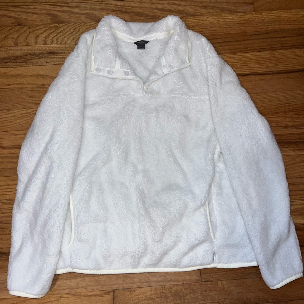 White Eddie Bauer sweater